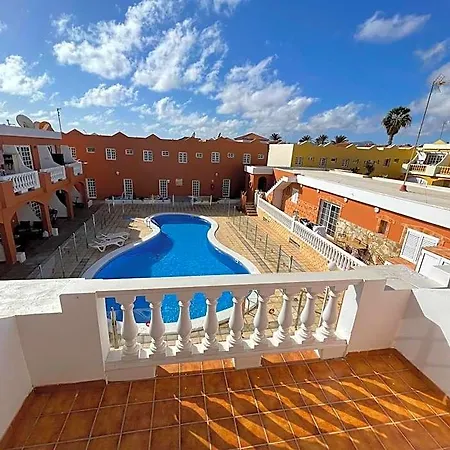 Hotel Gustamar 25