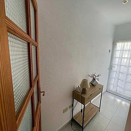 Gustamar 25 Hotel